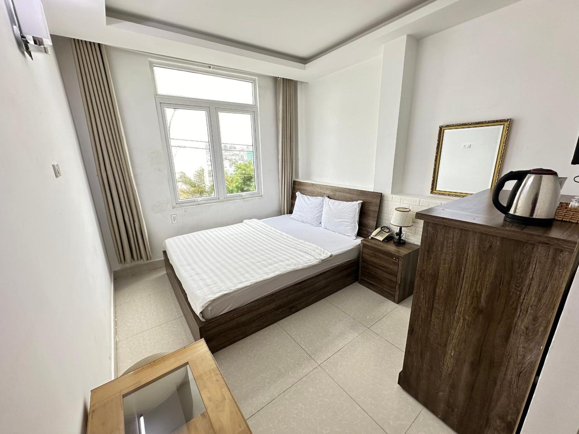 Thanh Thanh 5 Dalat Hotel - Ks Gan Cho Dem Gia Re Exteriér fotografie